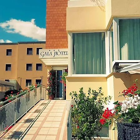 Gala Hotel