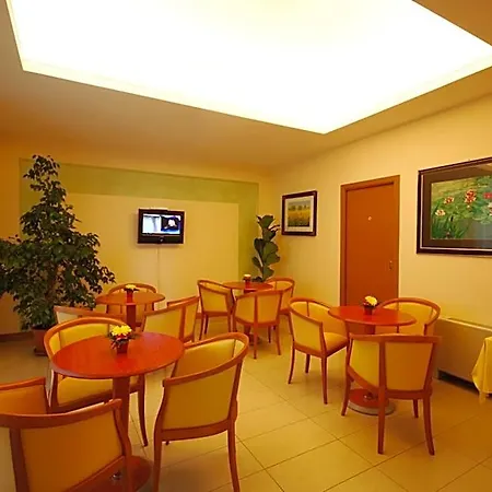 Gala Hotel